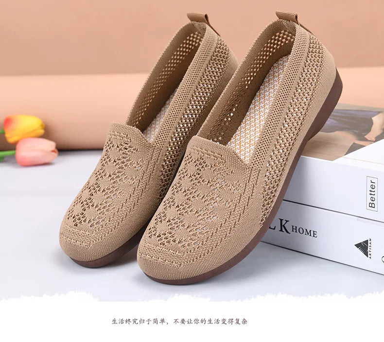 Women's summer new mesh shoes with soft sole and shallow mouth, lazy casual shoes, breathable mesh fabric, mother's shoes