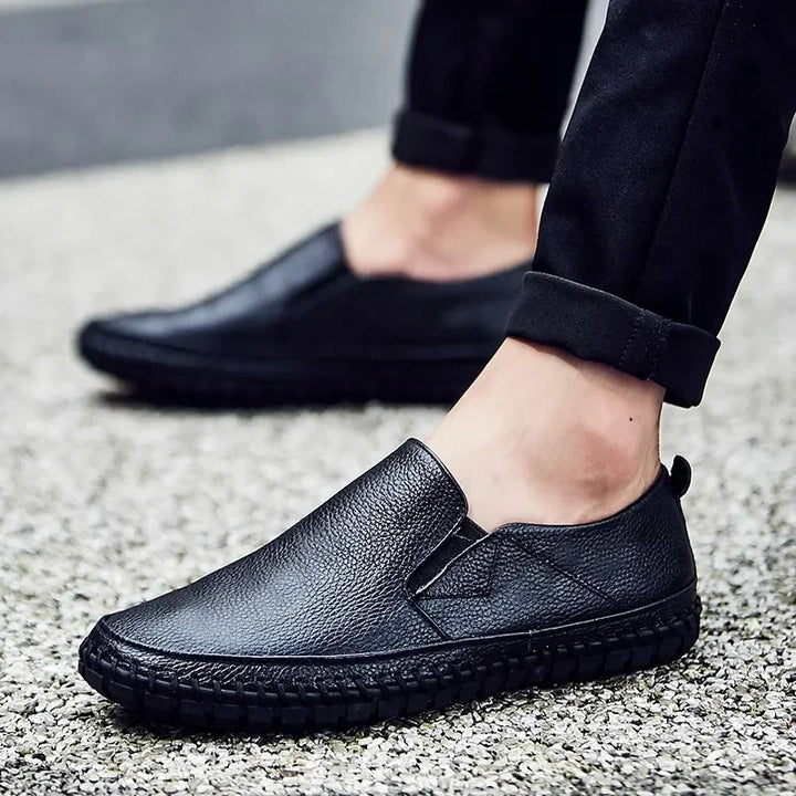 Size 38-50 Men Casual Shoes Genuine Leather Men Sneakers Handmade Slip on Outdoor Shoes Fashion Loafers Men Shoes Moccasins