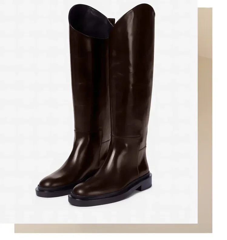 European and American Autumn and Winter Fashionable Round Toe Knee Length Flat Leather Boots, Size 34-46 Women's Knight Boots