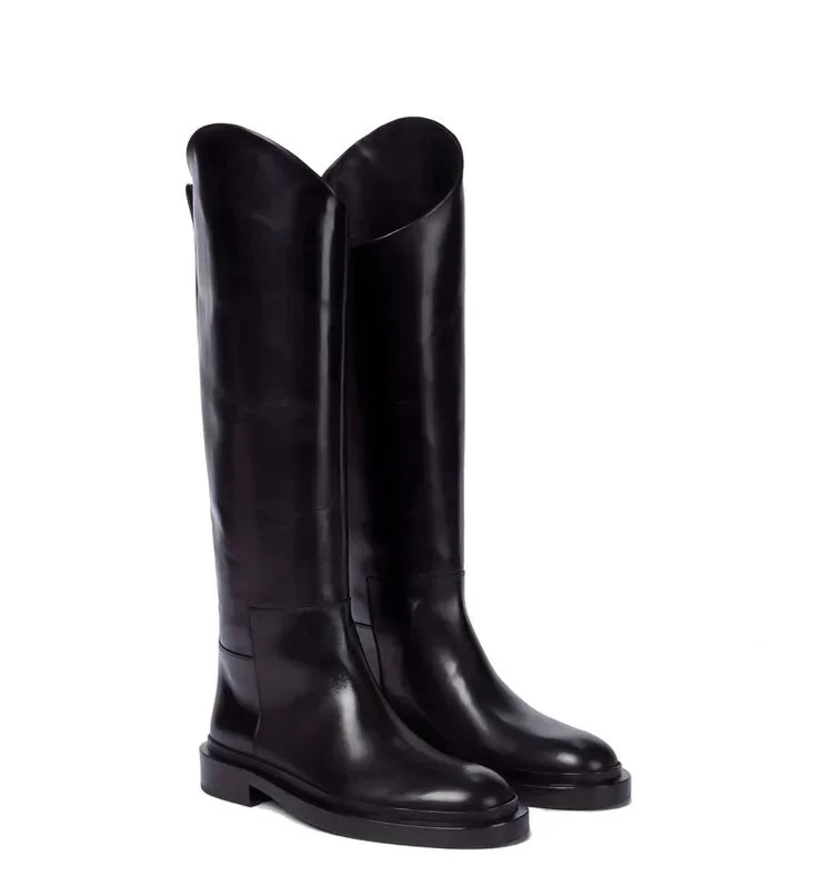 European and American Autumn and Winter Fashionable Round Toe Knee Length Flat Leather Boots, Size 34-46 Women's Knight Boots