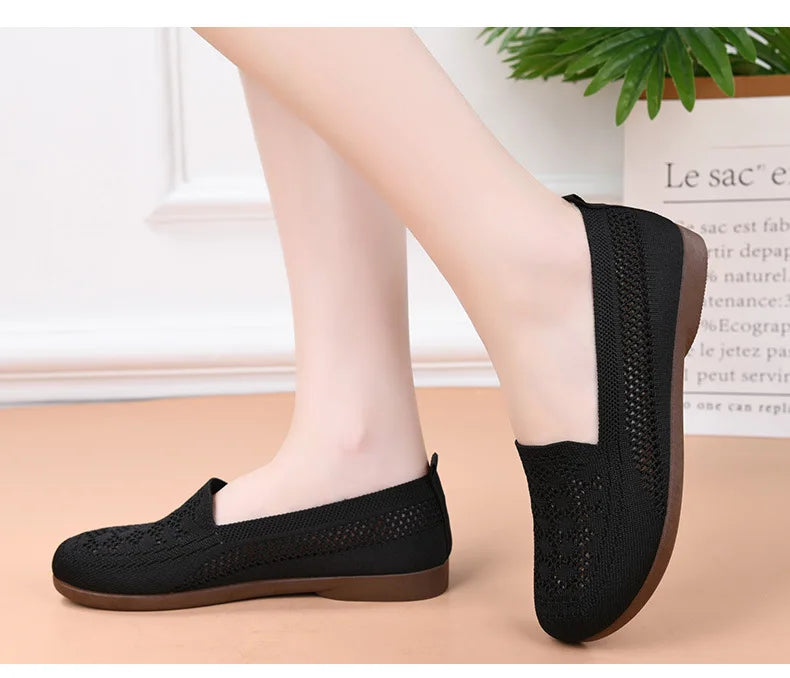 Women's summer new mesh shoes with soft sole and shallow mouth, lazy casual shoes, breathable mesh fabric, mother's shoes