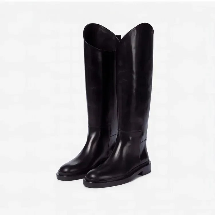 European and American Autumn and Winter Fashionable Round Toe Knee Length Flat Leather Boots, Size 34-46 Women's Knight Boots