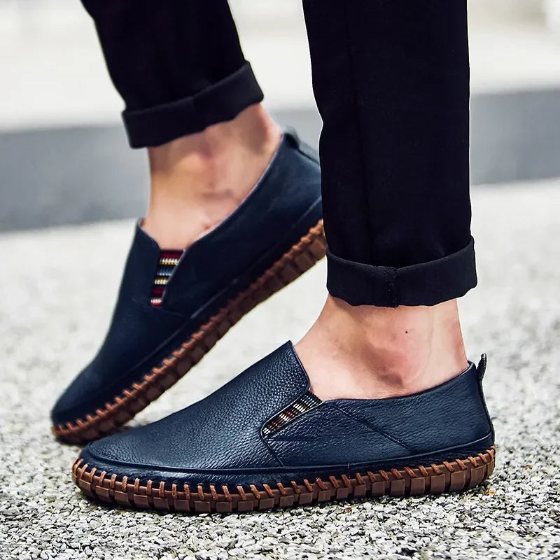 Size 38-50 Men Casual Shoes Genuine Leather Men Sneakers Handmade Slip on Outdoor Shoes Fashion Loafers Men Shoes Moccasins